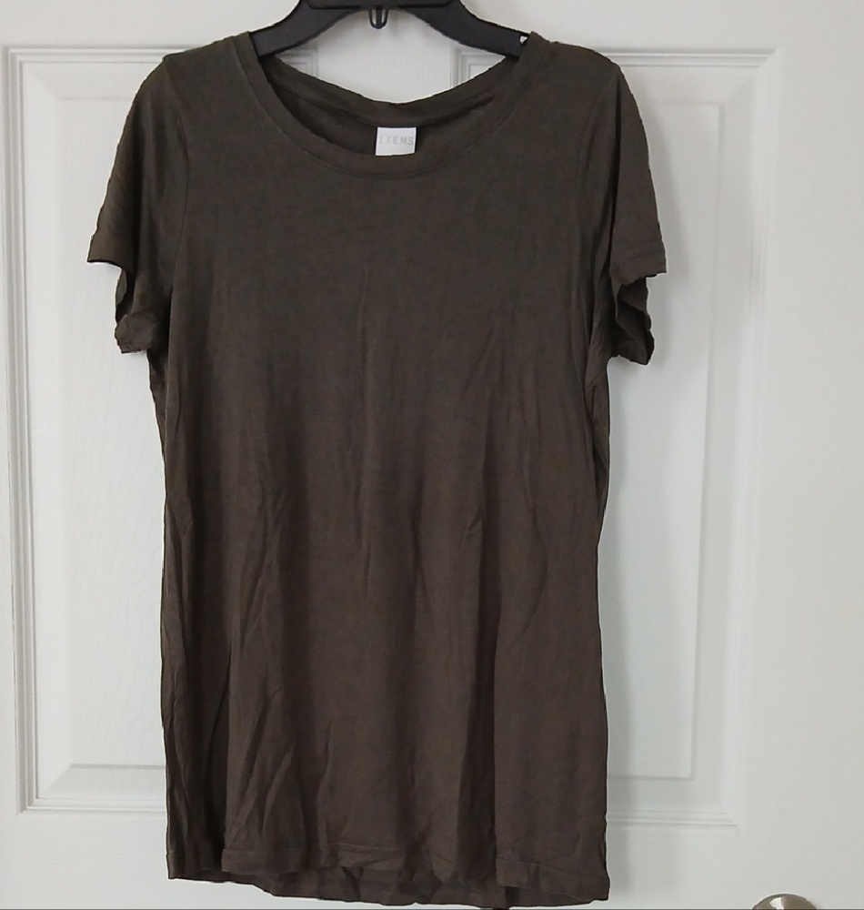 Vero Moda Olive Green Short Sleeve Tee NWT